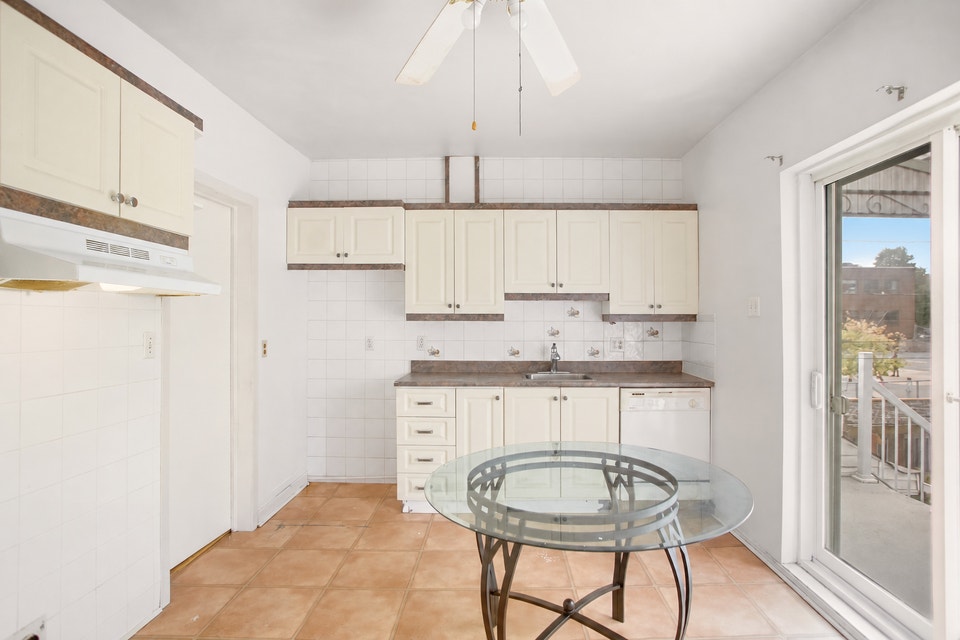 Beau et confortable 4 1/2 Sud-Ouest - Beautiful & Cozy 4 1/2 2