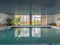 4 1/2  À SAINT-LAMBERT SUR LE GOLF - Piscine Sauna Sport