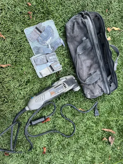 Dremel Multi-Max MM40 Oscillating Tool Kit – Working Condition w/ Accessories Body: Selling a Dremel...