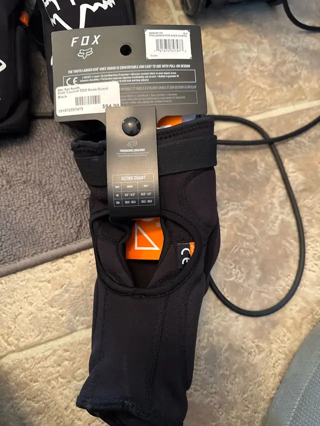 alter ego kids fox knee guard black