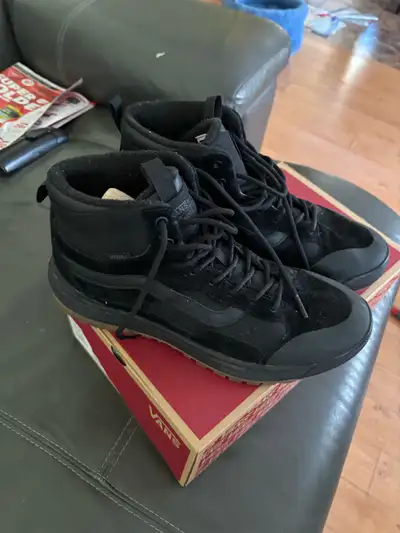 Vans UltraRange Exo Hi Mte1 neuf, View more