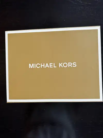 Michael Kors Savannah Large Leather Satchel (never used), View more
