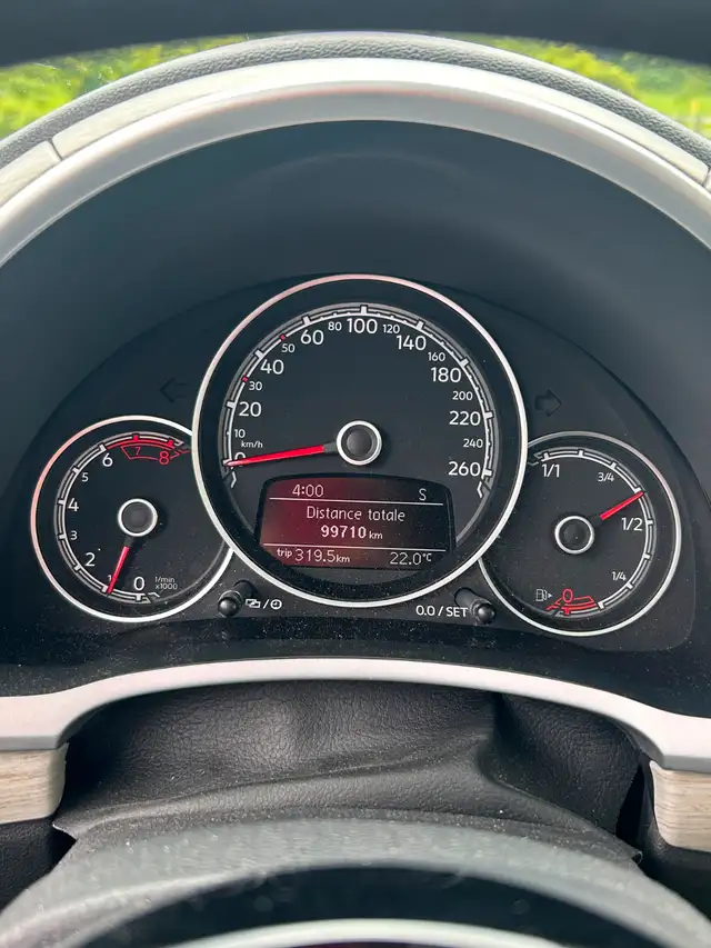 Volkswagen Beetle Coast 2018 $19 000 dans Autos et camions dans Ville de Montréal - Image 12