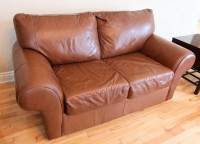 causeuses en cuir - leather loveseats - divans, sofas