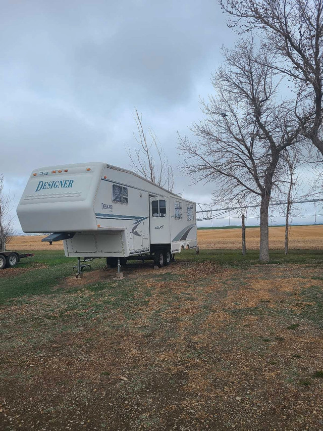 Jayco designer 27" fifth wheel in Travel Trailers & Campers in Lethbridge - Image 3