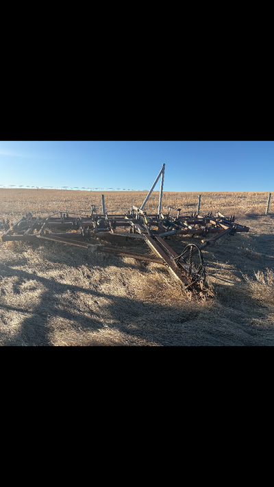 Horst 36 foot Header Trailer cart Swather headers. Graham cultivator Plow 22 feet