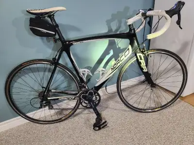 Carbon Frame Road Bike Excellent condition. Always stored inside. Well maintained. 2 water bottle ho...