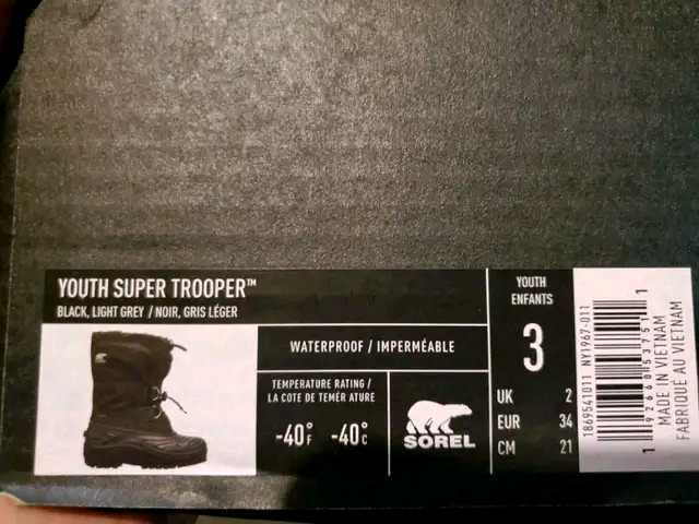 Brand new youth size 3 Sorel boots in Other in Ottawa - Image 2