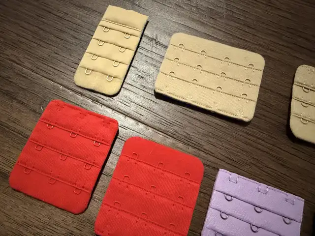 Brand New Bra Strap Clips & Extenders Set in Women's - Other in Oshawa / Durham Region - Image 4