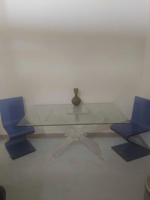 Vintage glass table and chairs in Dining Tables & Sets in Regina