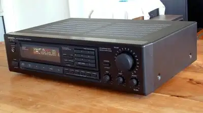 ONKYO TX-902 Quartz Synthesized Tuner Amplifier for sale, View more