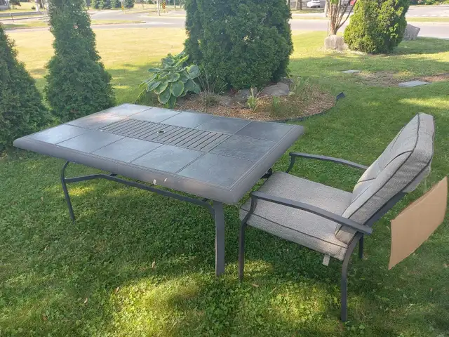 meubles de jardin in Other in Saint-Jean-sur-Richelieu - Image 2
