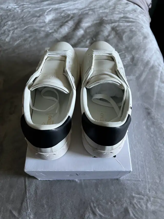 Valentino Mens Shoes Size 11 in Men's Shoes in Markham / York Region - Image 3