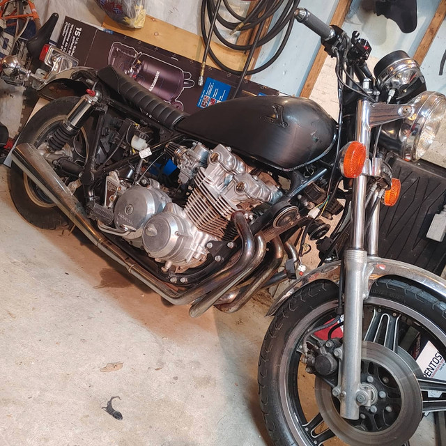 81 honda cb900c in Street, Cruisers & Choppers in Barrie - Image 2