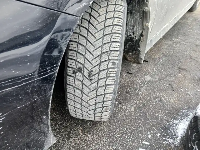 Michelin 205 65 16 X ICE Camry winter rims in Tires & Rims in Bedford - Image 2
