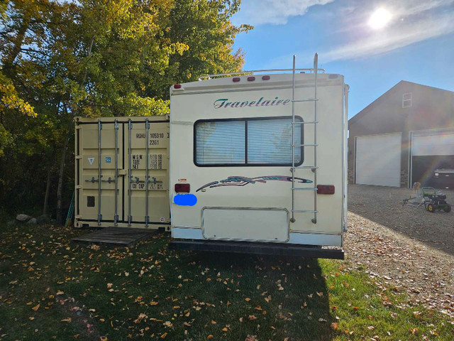1998 travelaire fifth wheel in Travel Trailers & Campers in St. Albert - Image 2
