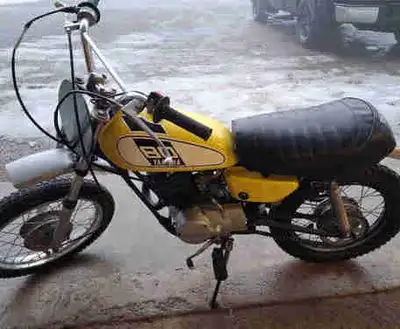 Really nice condition GT80 Yamaha Recent top end. Runs beautiful. Offroad plate ready, with ownershi...