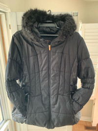 Girls Teen / Youth Hooded Winter Jacket (XL)