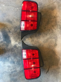 Ford Mustang 05-09 taillights