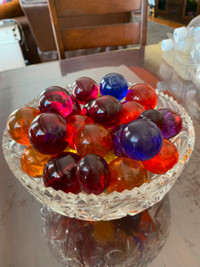 1960s loose lucite grapes, many colors