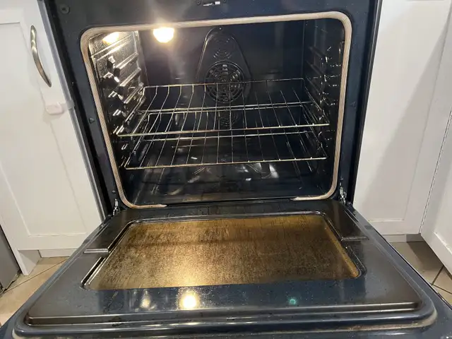 Range Stove for Sale in Stoves, Ovens & Ranges in Cole Harbour - Image 6