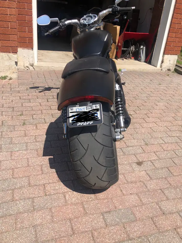 2010 VRod Muscle in Street, Cruisers & Choppers in Barrie - Image 5