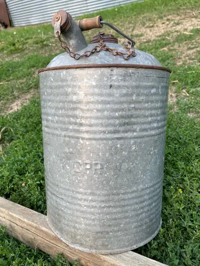 Rare (new price $40) CPR fuel container, View more