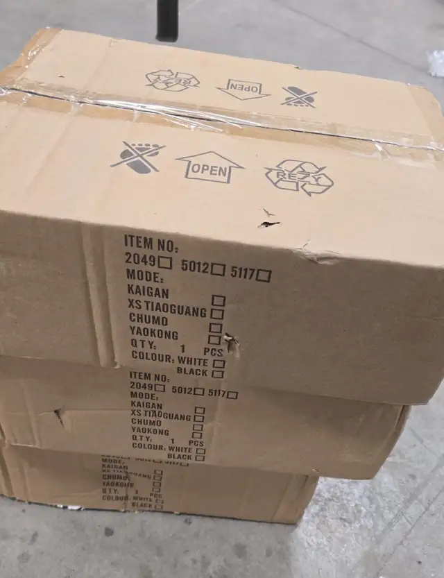 LED Floor Lamp, 18W Super Bright Floor Lamp for Living Room, Adj in Indoor Lighting & Fans in Hamilton - Image 11