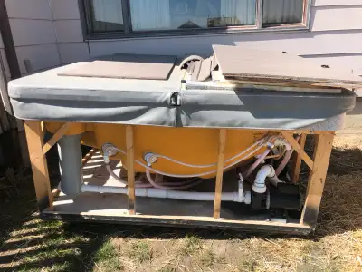 Used hot tub, View more