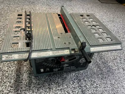 Banc scie 10’’ à vendre