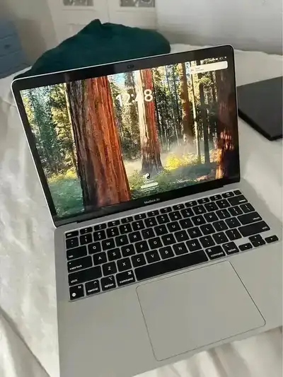 APPLE MACBOOK Air A2337 | 2020 | M1 chip hot sale, View more