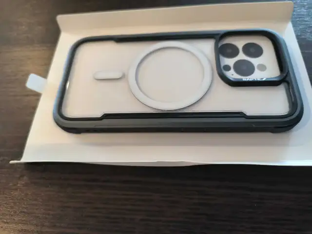 2 RAPTIC Shield cases for iPhone 16 Pro in Cell Phone Accessories in St. Catharines - Image 5