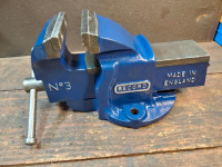 Record 3 Vise - 4 inch wide jaws