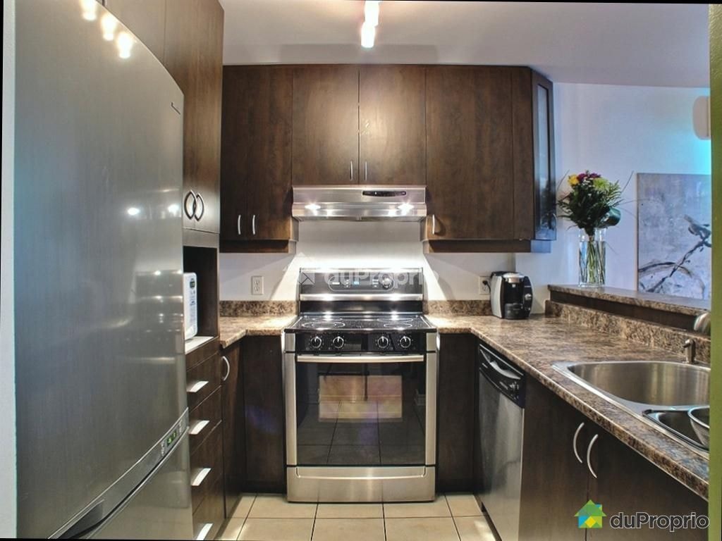 Furnished room available August 15 — photo 1