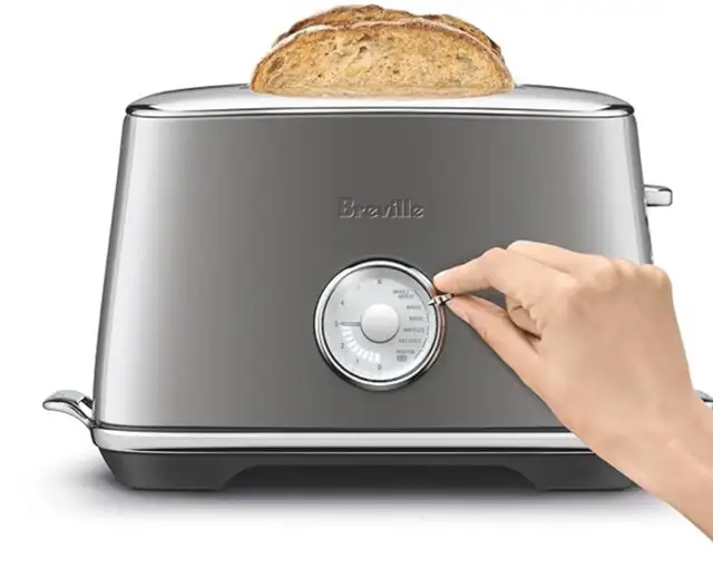 breville Toast Select Luxe Toaster (brand new) in Toasters & Toaster Ovens in City of Toronto - Image 6