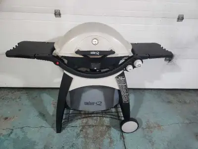 Weber Q 320 propane BBQ, View more