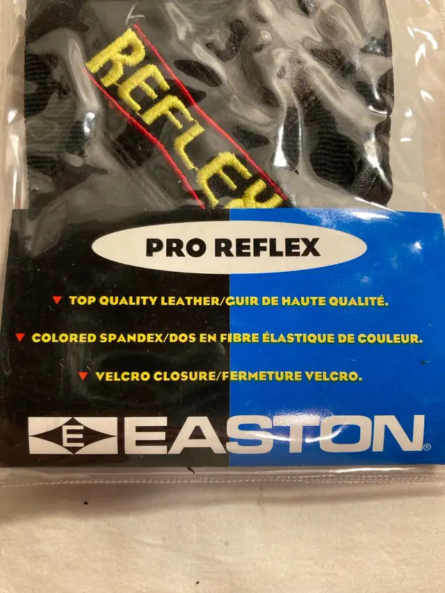 New Easton Reflex Baseball Batting Gloves in Baseball & Softball in City of Toronto - Image 5