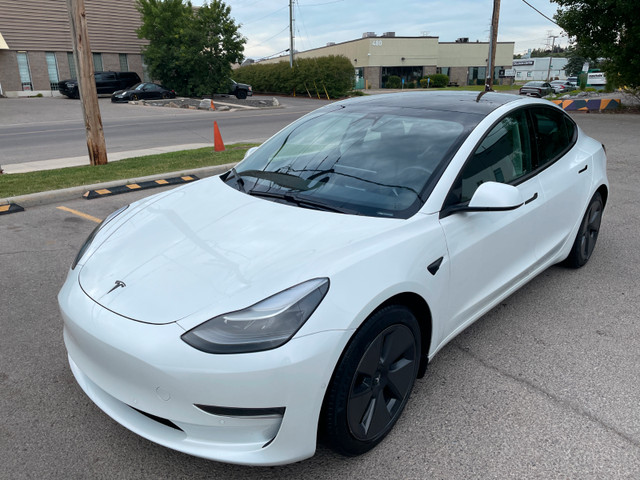 2021 Tesla Model 3 Standard Range RWD in Cars & Trucks in Calgary - Image 2