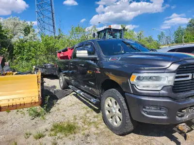2019 Ram 2500 Big Horn 4x4 Diesel Cummins. Truck Is In Great Shape. Very Low Mileage. 85,000 Kms. Or...