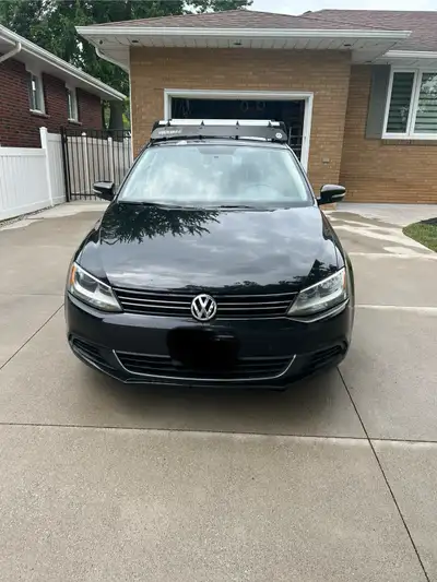 AS IS 2011 VW Jetta 2.5 L 5 cylinder This is my daily driver and is in great running shape. Transmis...