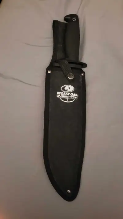 Mossy Oak Overwatch Rambo-Style Survival Knife, View more
