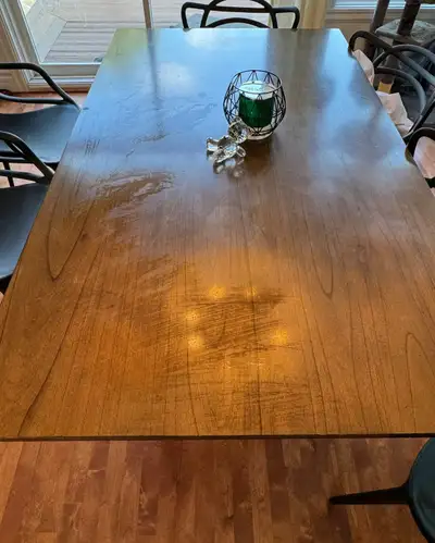 table à manger / Dining table, View more