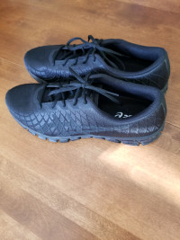 Running Shoes Size 12