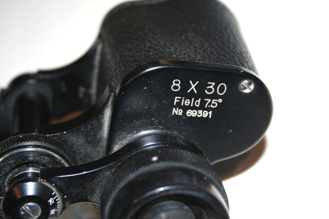 Excelsior Binoculars 8 x 35 in Hobbies & Crafts in City of Toronto - Image 3