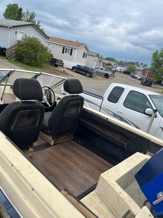 Boat for sale Powerboats & Motorboats Fort McMurray Kijiji