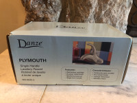 NEW  Danze Faucet - Brushed Nickel / Lifetime Warranty BNIB