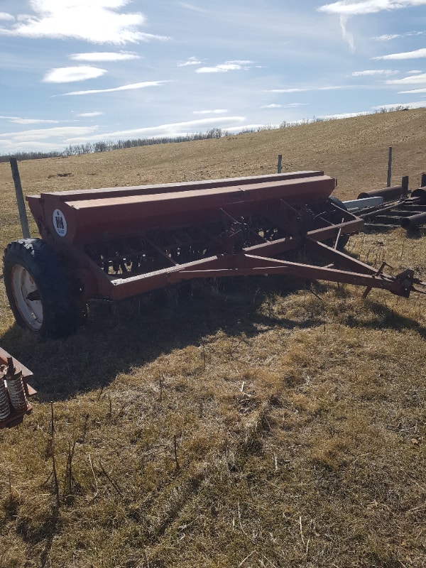 Seed drill for sale Farming Equipment Edmonton Kijiji