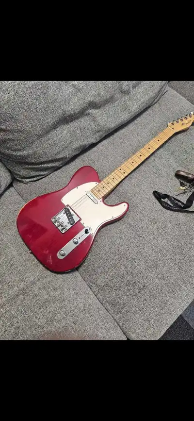 fender telecaster highway one, View more