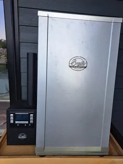 Bradley 4-Rack Digital Electric Smoker, View more