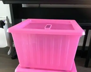 IKEA VESSLA Storage crate w/Matching Lid, casters, Pink in Storage & Organization in City of Toronto - Image 2